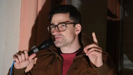 Demo gegen Rechtsextremismus: Demo gegen Rechtsextremisten Sellner in Berlin