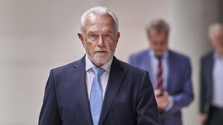 „Bin nicht die Zukunft der Partei“: Kubicki hält sich Kandidatur für FDP-Vorsitz offen