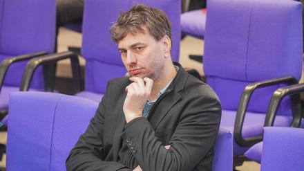 Direktkandidatur und Platz auf Landesliste verloren: Grünen-Politiker Gelbhaar fordert 1,7 Millionen Euro Schadensersatz vom RBB