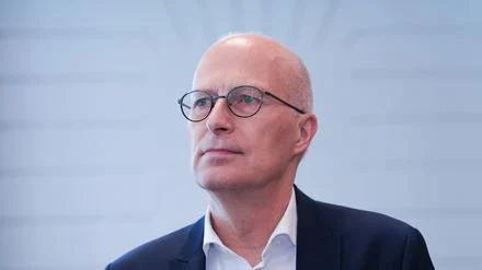 Umfrage zur Hamburg-Wahl: SPD vorn, Grüne brechen ein, Linke im Aufwind