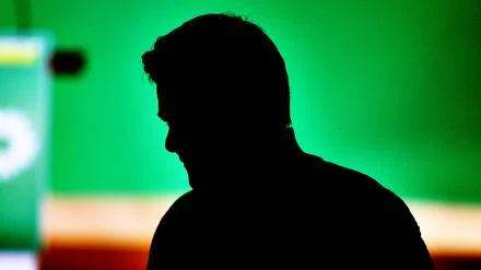 „Rückzug ist keine Option“: Die Grünen-Basis hält an Habeck fest