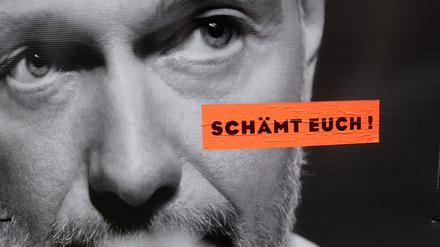 Christian Lindner vs „Titanic“: Leistungskürzungen für faule Witze?