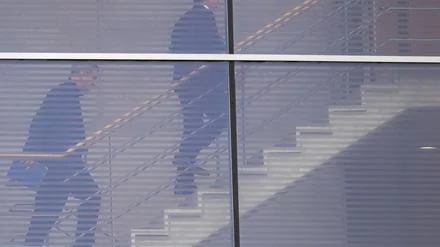 Regierungsbildung: Ger&auml;uschlose Premiere: Schwarz-Rot sondiert still und leise