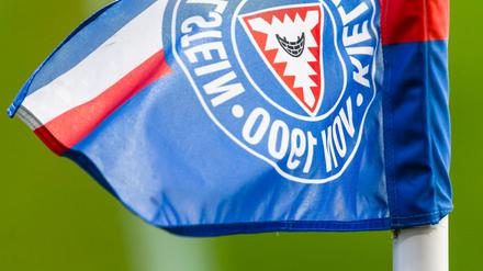 Fußball: Niederlage für Kiel und Rostock nach Rassismusvorwürfen
