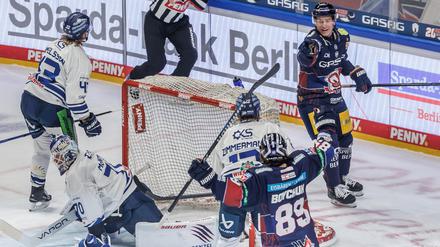 Start nach Maß ins Play-off-Viertelfinale: Eisbären haben volle Kontrolle über Straubing