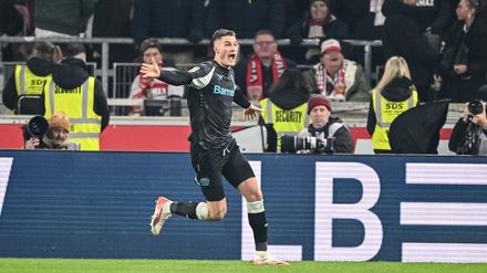 &bdquo;Luft ist nicht raus&ldquo;: Leverkusen besiegt VfB 4:3 nach 1:3