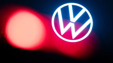 Autobauer in der Krise: Familien Porsche und Piëch prüfen offenbar Teilverkauf ihrer VW-Aktien