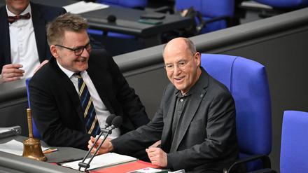 Nach acht Jahren lieber „auf dem Friedhof“ arbeiten: Gysi sieht Arbeit im Bundestag als Entfremdung von den Menschen