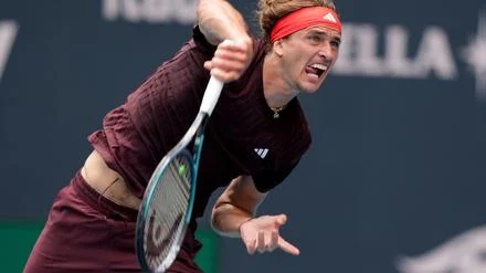 Tennis: Alexander Zverev in Miami im Achtelfinale
