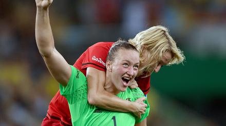 Karriereende im Fußball: Viertes Kind statt Comeback: „Mutmacherin“ Schult hört auf