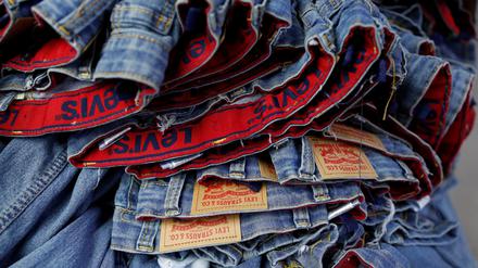 Jeans bald teurer?: Levi’s prüft Preiserhöhungen in den USA – wegen der Zölle
