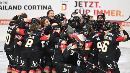 Titelk&auml;mpfe in Tschechien: Deutsche Eishockey-Frauen hei&szlig; auf erste WM-Medaille