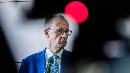 Vor erwarteter schwarz-roter Einigung: Erhebliche Zweifel der SPD-Anhänger an Kanzlerfähigkeit von Merz