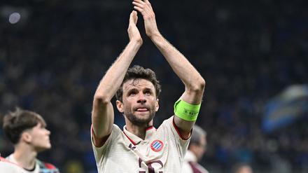 Aus in der Champions League: &bdquo;Nichts vorangetrieben&ldquo;: M&uuml;ller l&auml;sst Zukunft offen