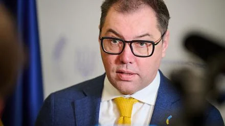 Kontroverse um Gedenken: Ukraine-Botschafter kritisiert Kriegs-Gedenken mit Russland