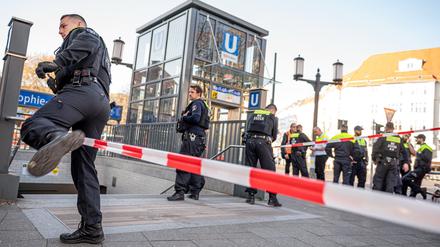 Tödlicher Messerangriff in Berliner U-Bahn: Shadi S. hätte längst in Haft sitzen müssen