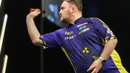 Dominator mit 18: „Hosen voll“: Wie Littler seine Darts-Rivalen einschüchtert