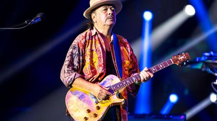 Gitarren-Legende: Wegen Corona: Santana sagt weiteres Konzert in den USA ab