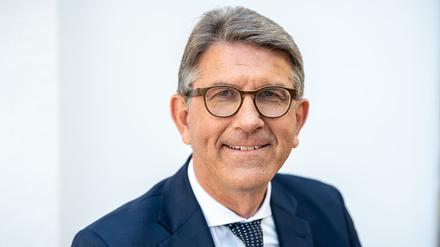 Zweifel an Eignung: Widerstand gegen Weimer als Kulturstaatsminister wächst – Petition sammelt über 26.000 Unterschriften