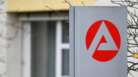 Schwache Frühjahrsbelebung: Zahl der Arbeitslosen sinkt im April saisonbedingt um 36.000