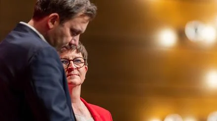 Zur Verteidigung der Saskia E.: Das Schauspiel in der SPD ist nur noch unwürdig