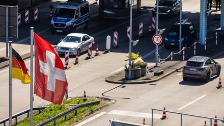 Kritik an Merz-Regierung: Schweiz hält Zurückweisung von Asylbewerbern für rechtswidrig