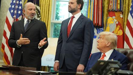 US-Zollpolitik: Trump schlie&szlig;t Deal mit Briten - EU droht mit Gegenz&ouml;llen