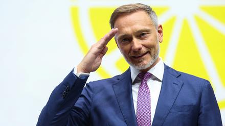 Sein letzter Gang als FDP-Chef: Und für einen Moment werden Lindners Augen glasig