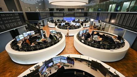 Konjunkturflaute: Dax-Konzerne machen deutlich weniger Gewinn