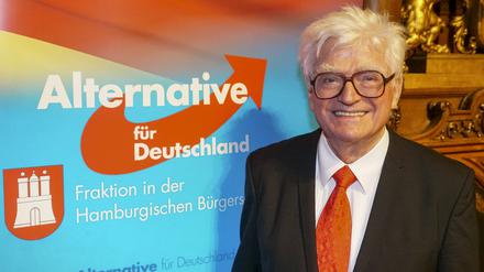 AfD-Großspender ruft zur Querdenken-Demo auf: Verschwörungsgläubige und AfD-Politiker versammeln sich in Berlin