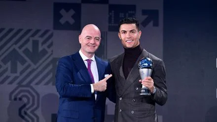 Fußball: Ronaldo bei Club-WM? Infantino heizt Spekulationen an