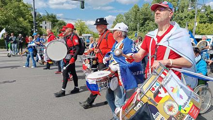 850 statt 10.000 Teilnehmer: Querdenken-Demo in Berlin-Mitte deutlich kleiner als erwartet
