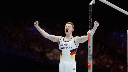 Titel und Tr&auml;nen bei der Turn-EM in Leipzig: Dunkel bejubelt EM-Gold, Toba tritt mit Silber ab