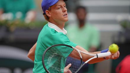French Open: Tennisstar Sinner mit Machtdemonstration ins Achtelfinale