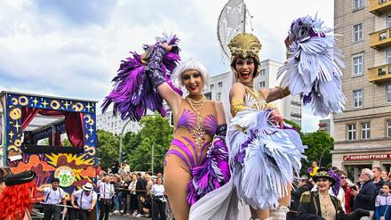Premiere in Friedrichshain: Die sch&ouml;nsten Eindr&uuml;cke vom 27. Karneval der Kulturen in Berlin