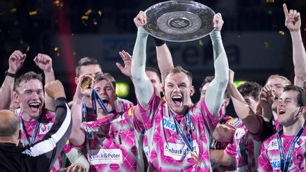 Völlig verdient zum ersten Meistertitel: Die Füchse Berlin haben auch die letzte Prüfung mit Bravour bestanden