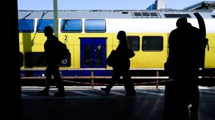 Verkehr: Beim Deutschlandticket droht erneut Unsicherheit