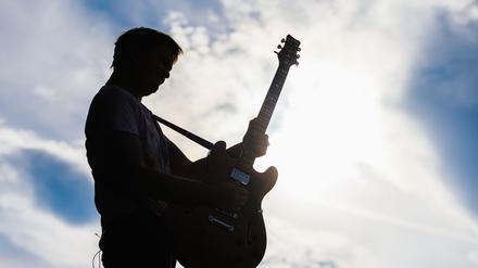 Schwierige Lage f&uuml;r Musiker: Masse statt Klasse? Was KI f&uuml;r die Musikbranche bedeutet