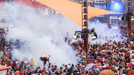 Vorsicht vor Ausflügen mit dem RE5: Zehntausende Gäste beim Fusion-Festival erwartet – Bahn setzt Sonderzüge ein