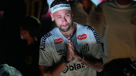 Brasiliens Fu&szlig;ballstar: Neuer Kurzzeit-Vertrag f&uuml;r Neymar beim FC Santos