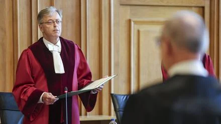 Bundesverwaltungsgericht hebt Verbot auf: Rechtsextremes „Compact“-Magazin darf weiterhin erscheinen