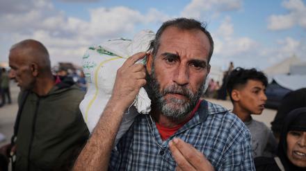 Sch&uuml;sse auf Hungernde: Bundesregierung sorgt sich um Hilfesuchende in Gaza