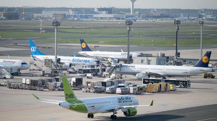 Luftfahrt: Kartellamt: Lufthansa darf bei Air Baltic einsteigen