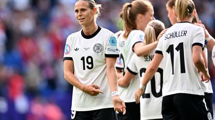 Fu&szlig;ball-EM: B&uuml;hl im Pech, Sen&szlig; gnadenlos: DFB-Team in der Einzelkritik