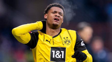 Fußball-Bundesliga: Medienberichte: BVB-Talent Duranville droht langer Ausfall