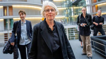 „Habe keine unbeschränkte Aussagegenehmigung“: Sonderermittlerin Sudhof darf nur vertraulich zum Spahn-Bericht antworten