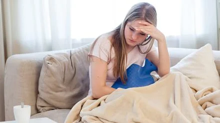 Wenn der fiese Magen-Darm-Infekt zuschlägt: Was hilft wirklich gegen das Norovirus?