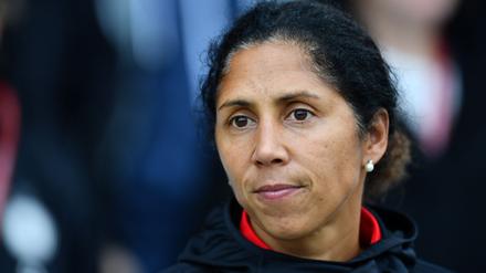 2. Fu&szlig;ball-Bundesliga: Als erste Frau: Steffi Jones folgt bei Schalke 04 auf Mulder