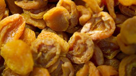 Gesund oder Zuckerbombe?: Was Sie über Trockenobst wissen sollten