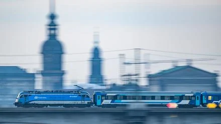 Wo es den beliebten Speisewagen weiter gibt: „Knödelexpress“ von Berlin nach Prag bleibt teilweise erhalten
